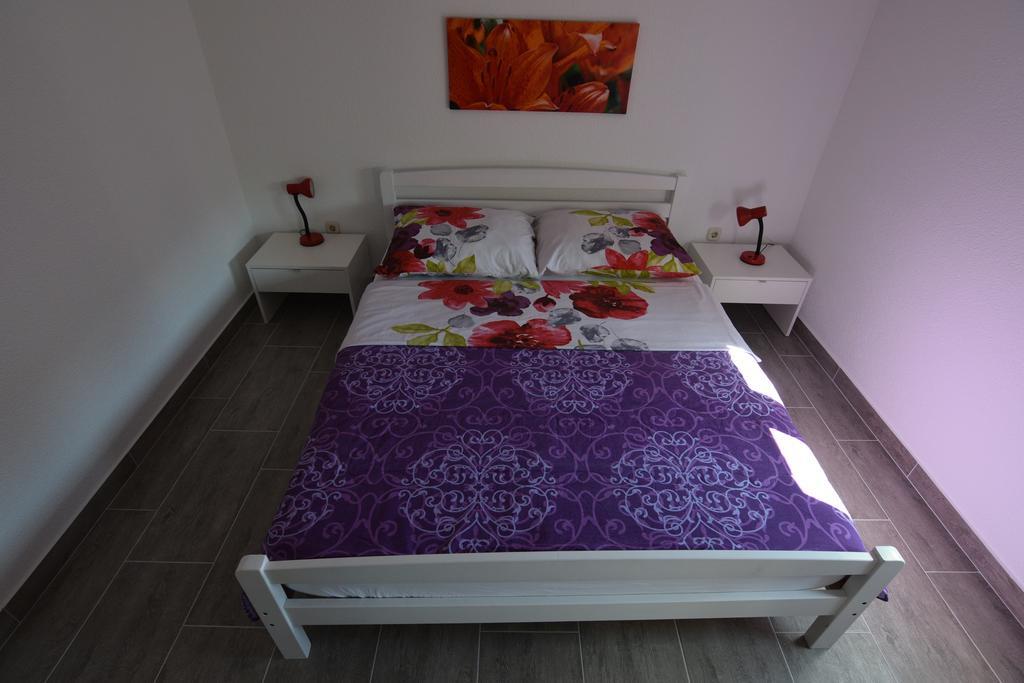 ביוגראד נה מורו Apartments Batarilo מראה חיצוני תמונה