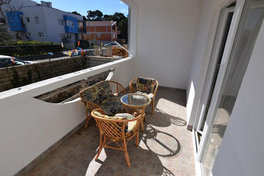 ביוגראד נה מורו Apartments Batarilo מראה חיצוני תמונה
