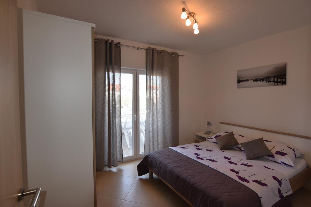 ביוגראד נה מורו Apartments Batarilo מראה חיצוני תמונה