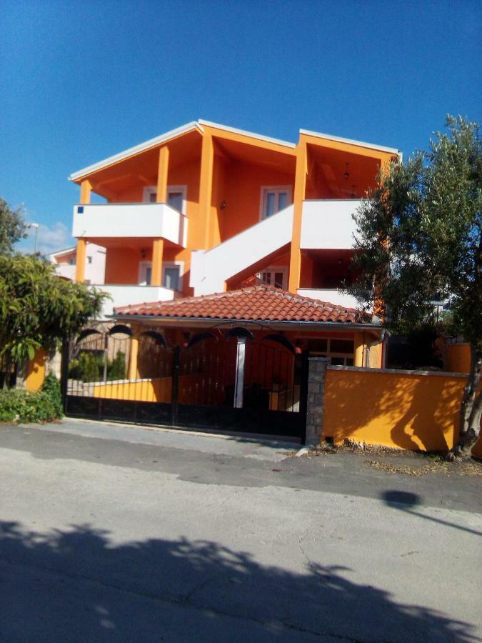 ביוגראד נה מורו Apartments Batarilo מראה חיצוני תמונה
